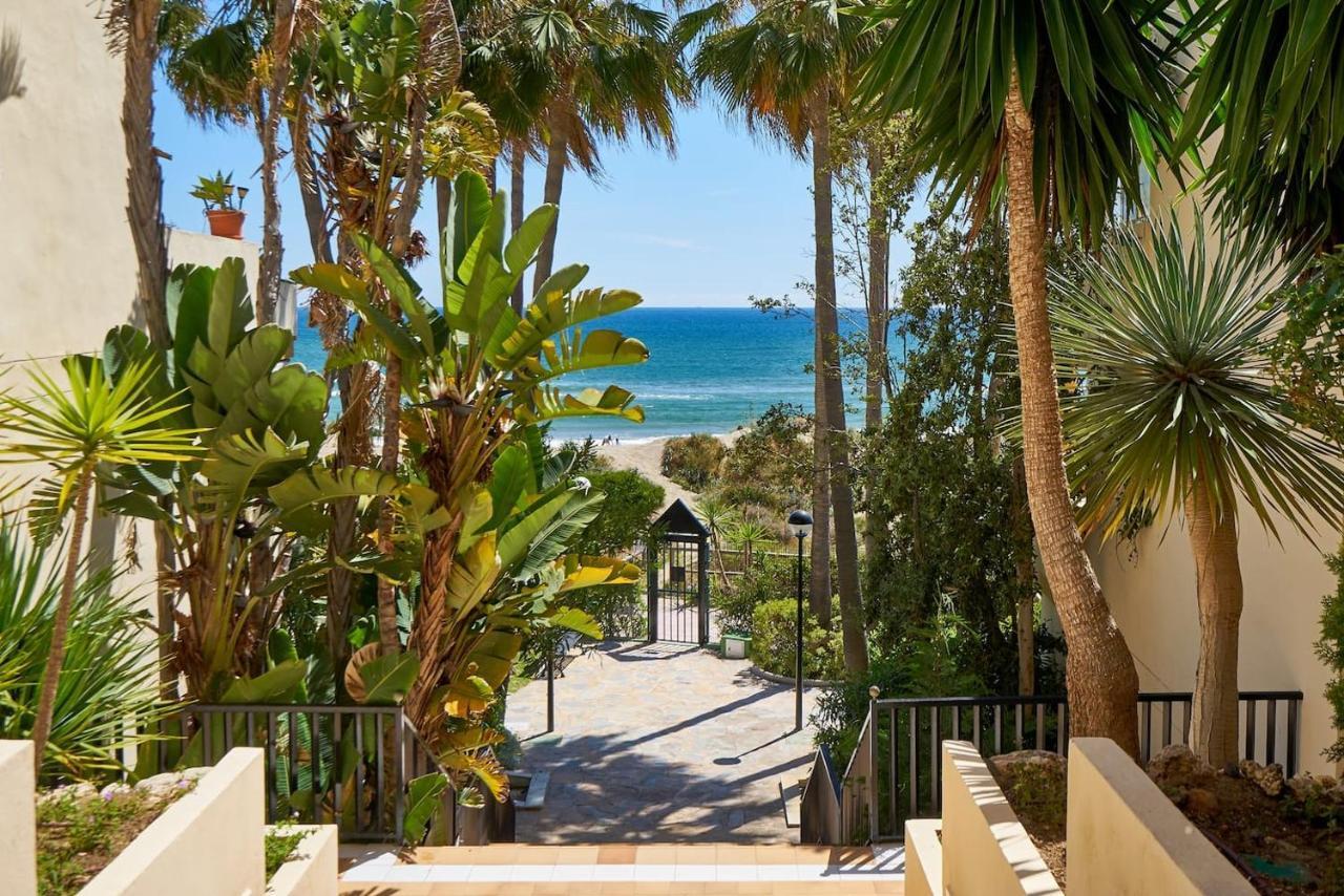 Oleholidays 616 Romana Playa Junto Al Mar Marbella Exteriör bild